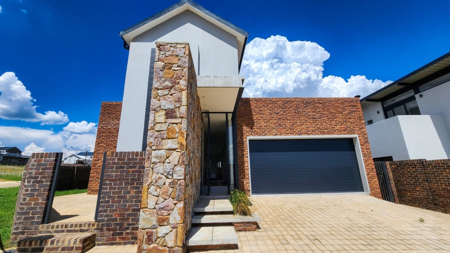 To Let 3 Bedroom Property for Rent in Helderzicht Eco Estate North West